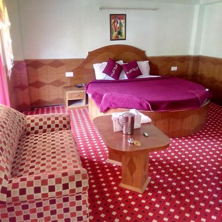 Gautam Hotel & Cottage Manāli Екстериор снимка
